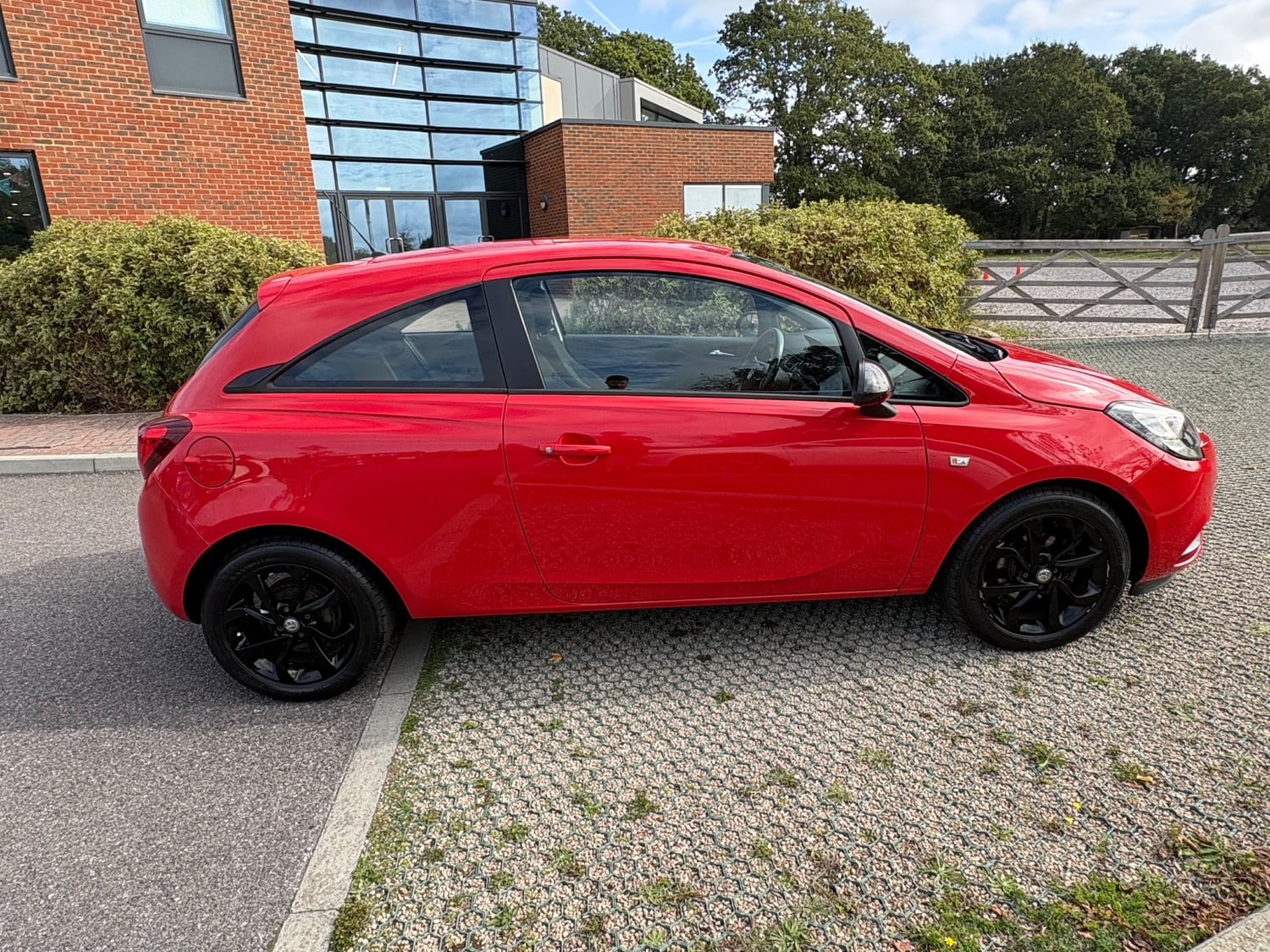 Vauxhall Corsa 2016 - Cars in Fareham