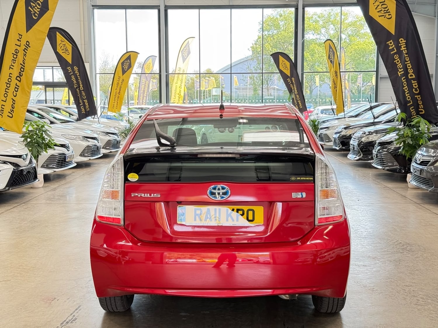 Toyota Prius 2011 - Cars in Reading