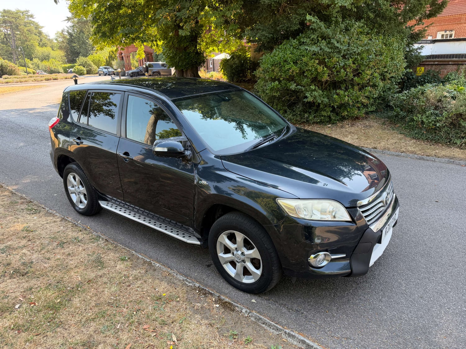 Toyota RAV4 Leatherhead
