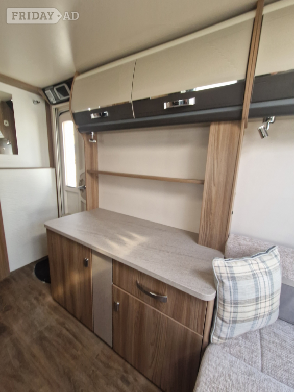 Swift Elegance 480 2021 - Motorhomes & Caravans