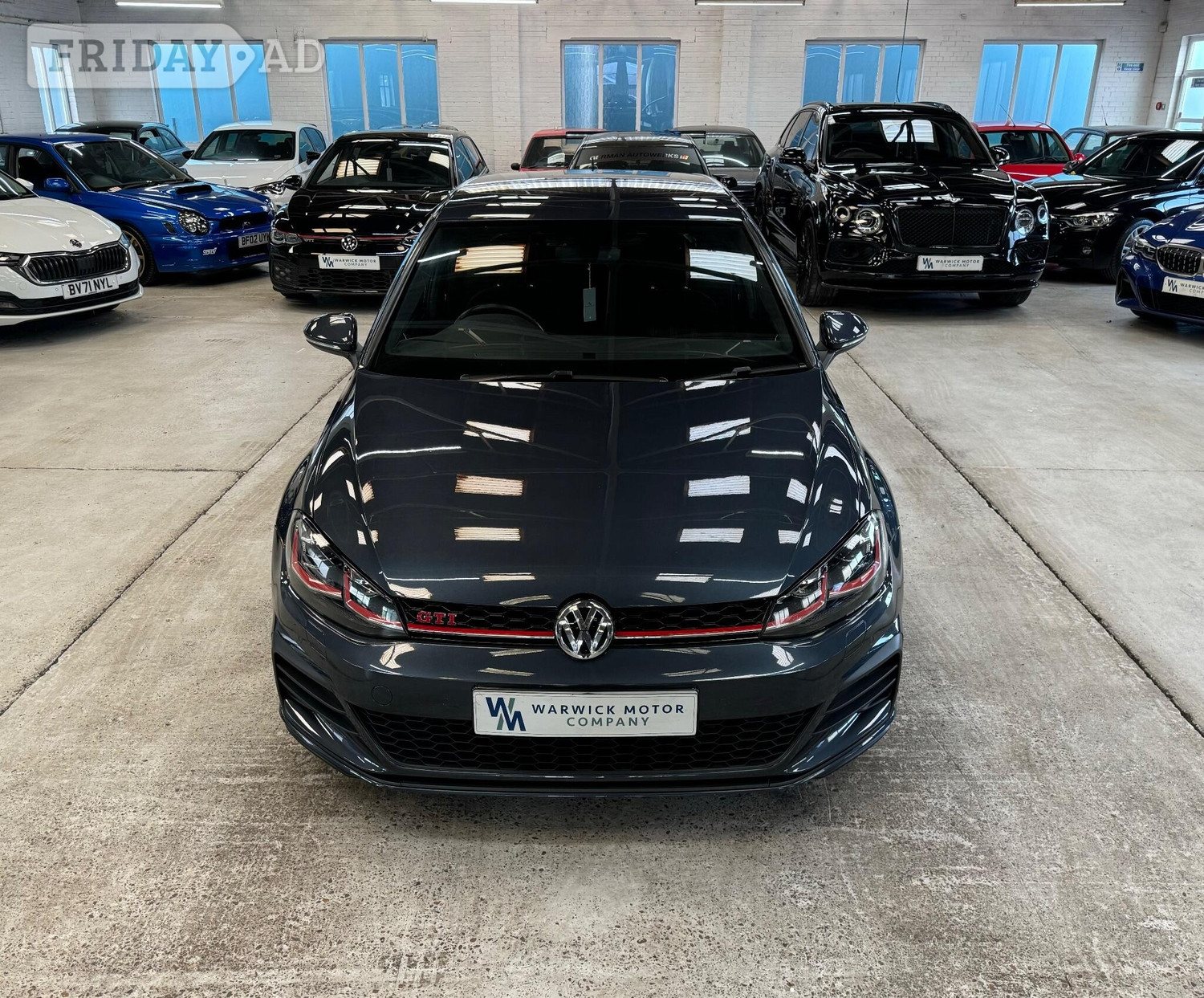 Volkswagen Golf 2017 - Cars in Warwick
