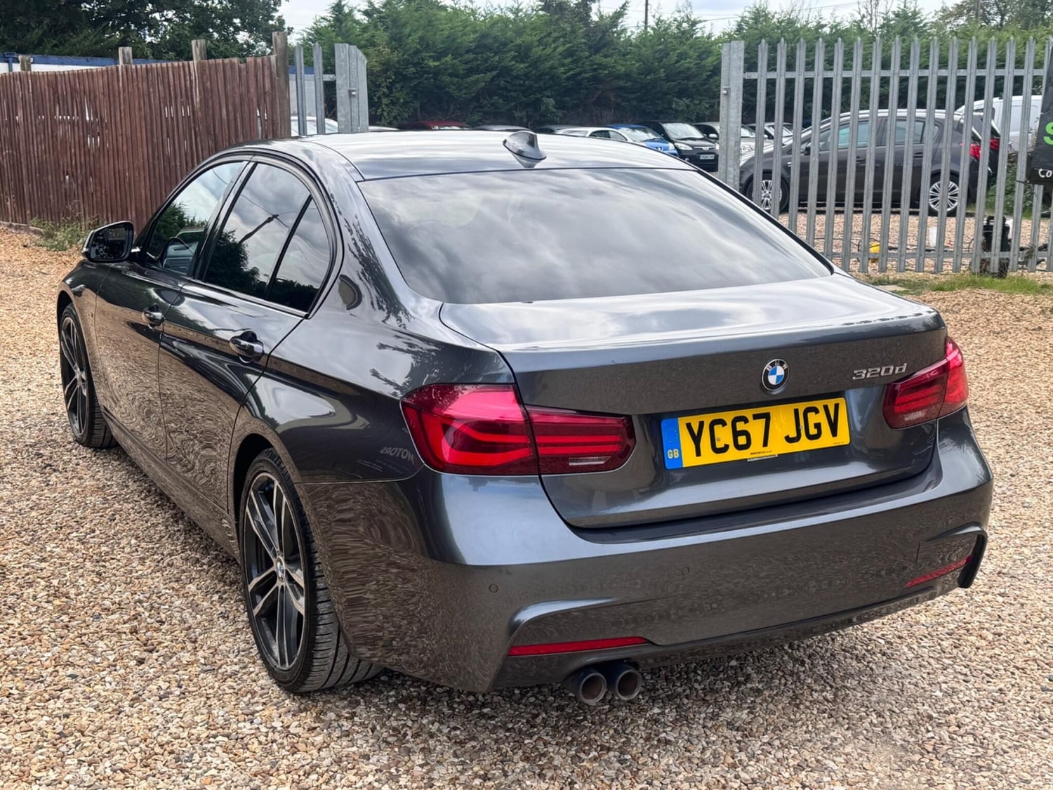 BMW 3 Series 2017 - Cars in Shefford