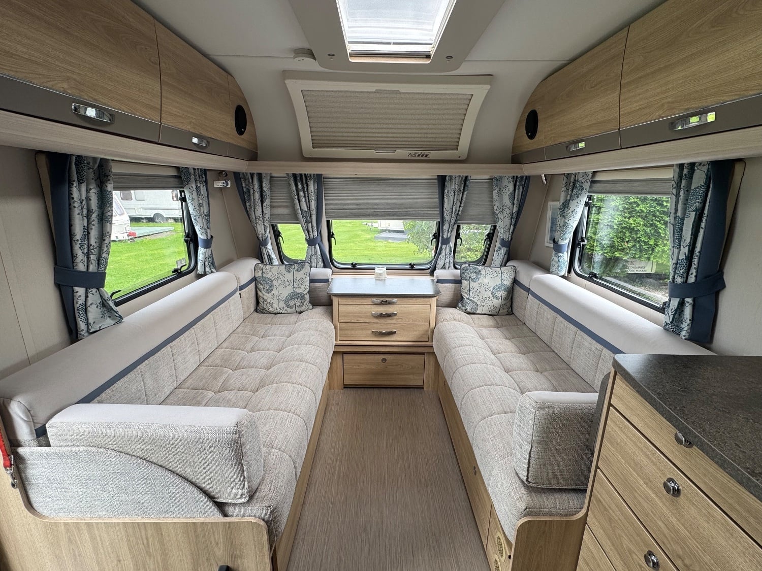 Elddis Avanté 860 2018 - Motorhomes & Caravans in Benllech