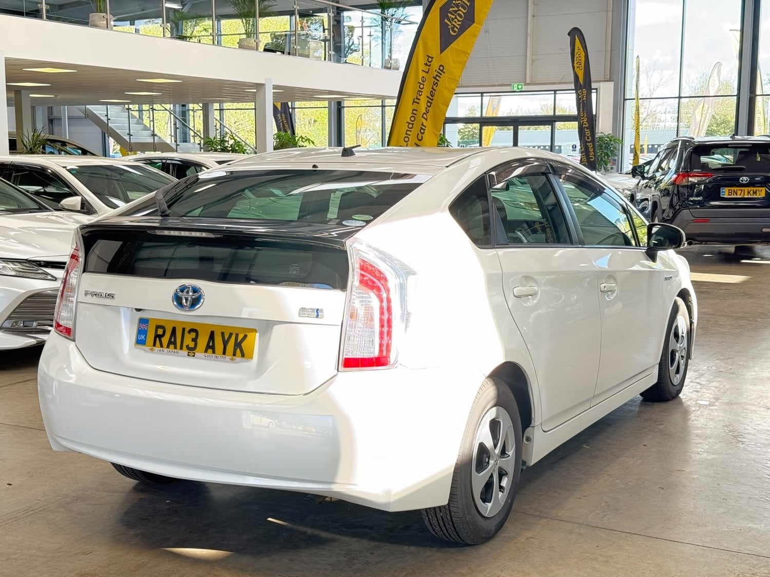 [ berth ]Toyota Prius