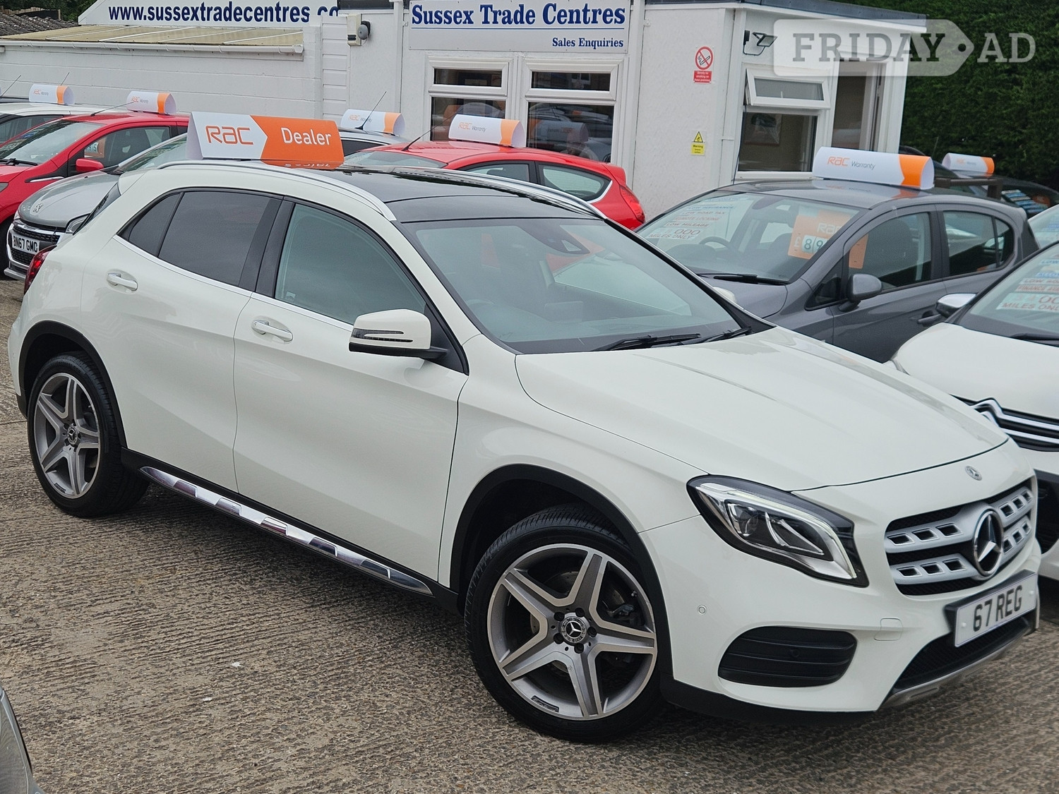 [ berth ]Mercedes-Benz GLA