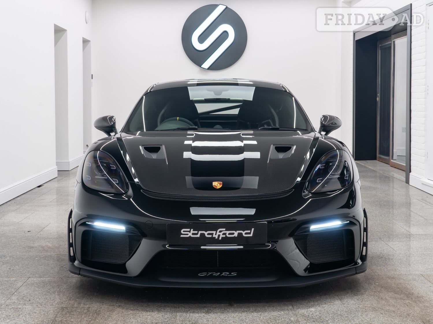 Porsche Cayman 2024 - Cars
