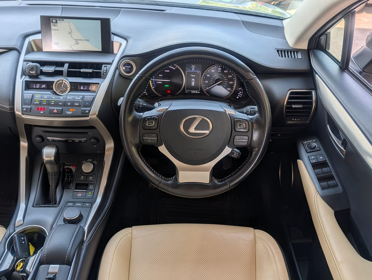 [ berth ]Lexus NX