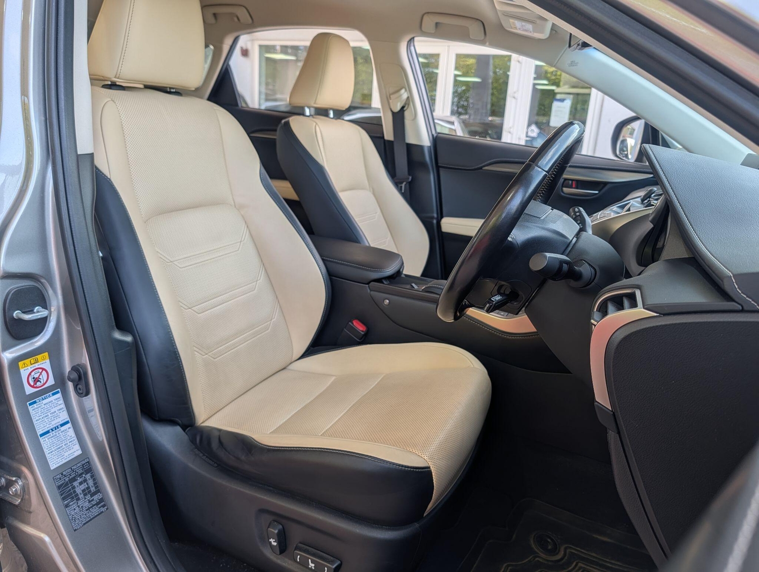 Lexus NX 2017 - Cars in Torquay