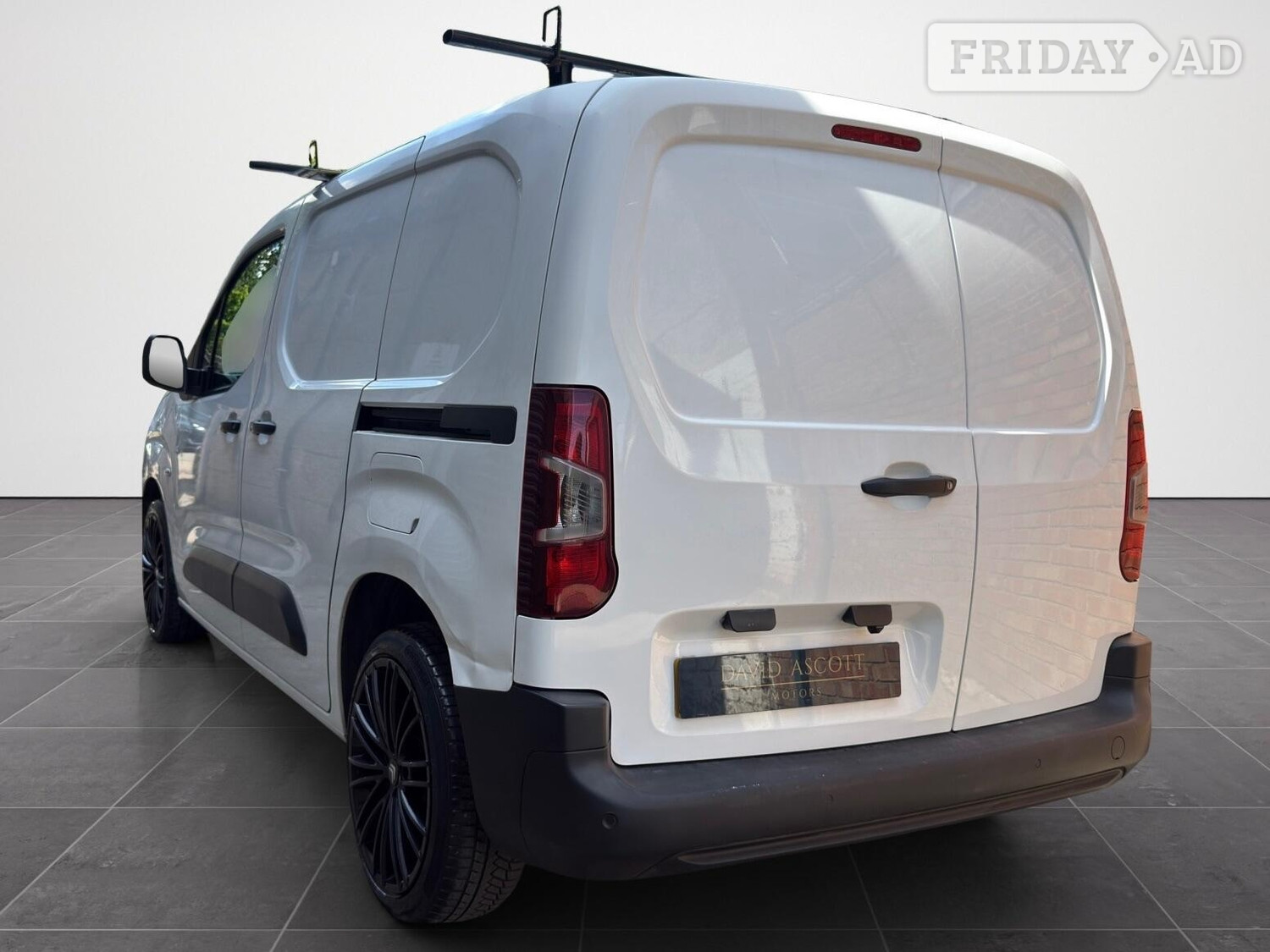 [ berth ]Citroen Berlingo