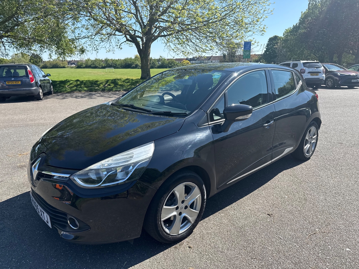 Renault Clio 2015 - Cars in Portsmouth