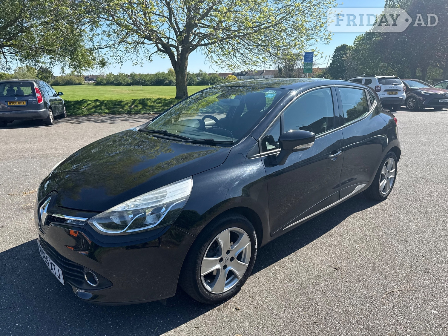 [ berth ]Renault Clio