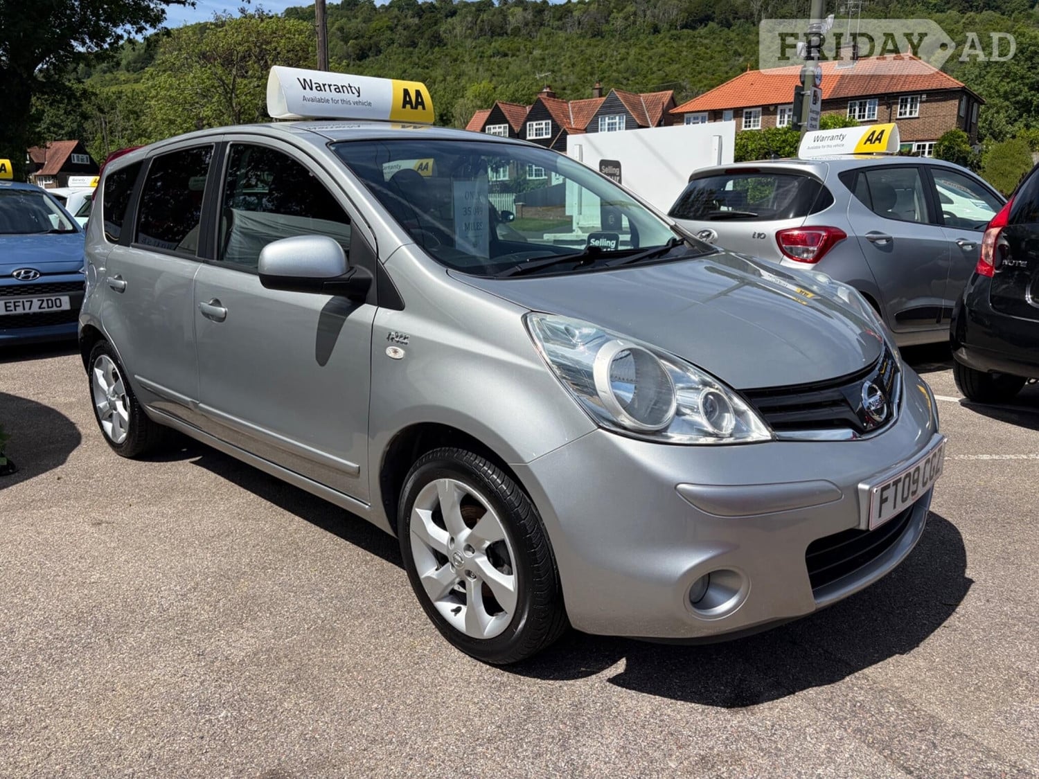 Nissan Note 2009 in Betchworth