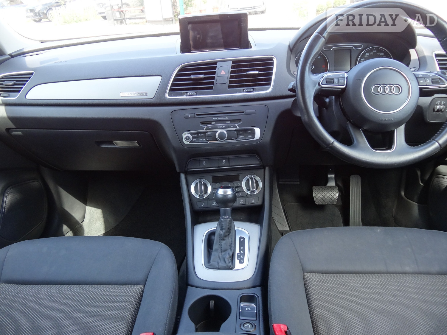 [ berth ]Audi Q3