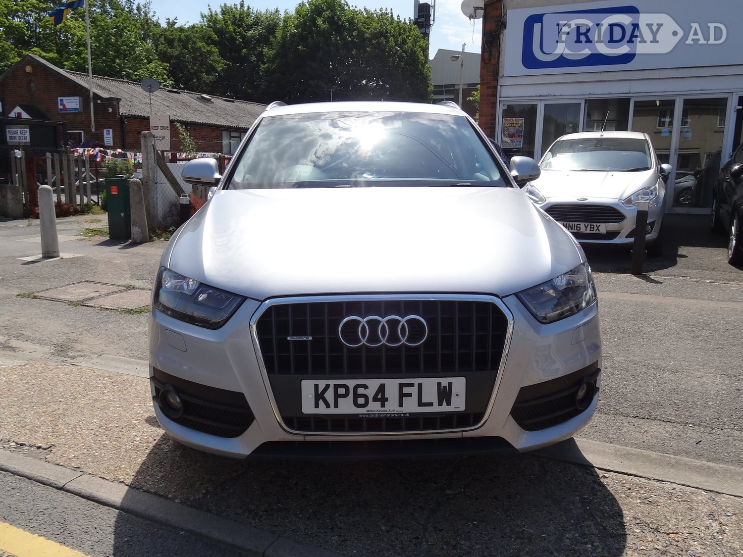 Audi Q3 2014 - Cars in Havering