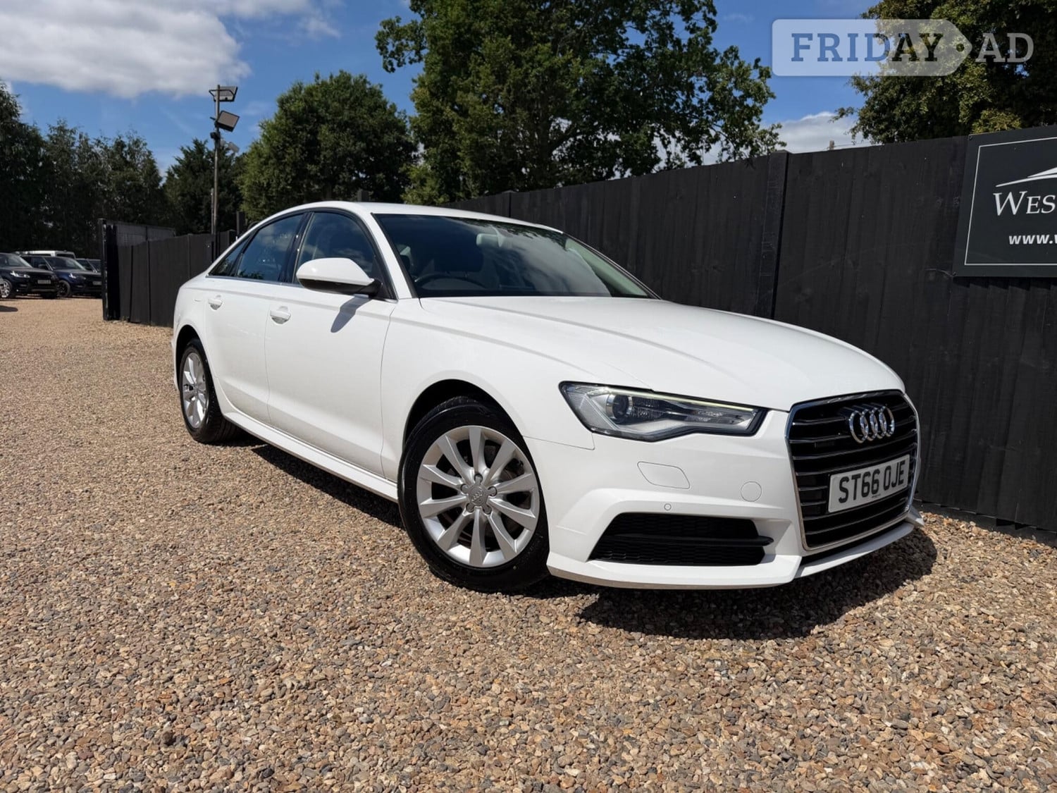 Audi A6 Saloon 2017 in Addlestone