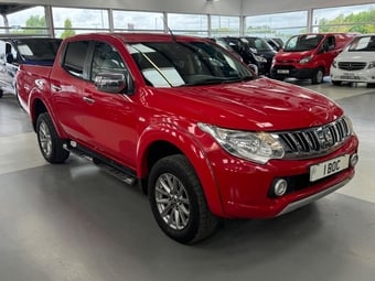 Mitsubishi L200 2016
