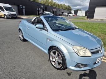 Vauxhall Tigra 2008