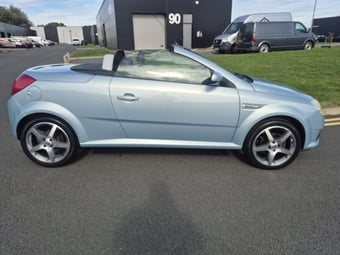 Vauxhall Tigra 2008