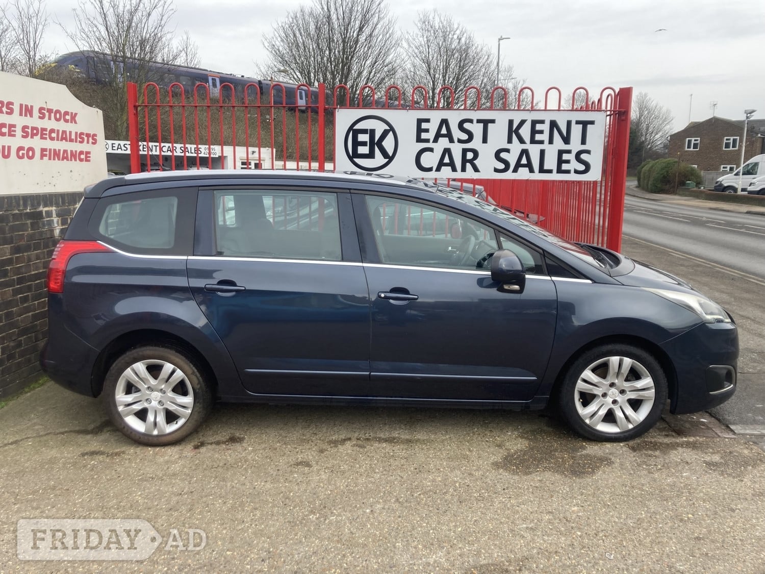 Peugeot 5008 2014 - Cars