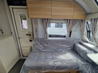 Adria Adora Seine 2024