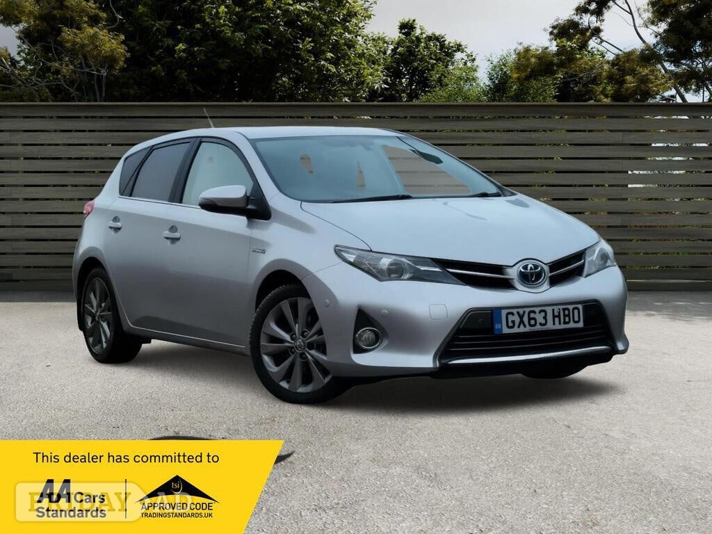 Toyota Auris 2013 in Barnet