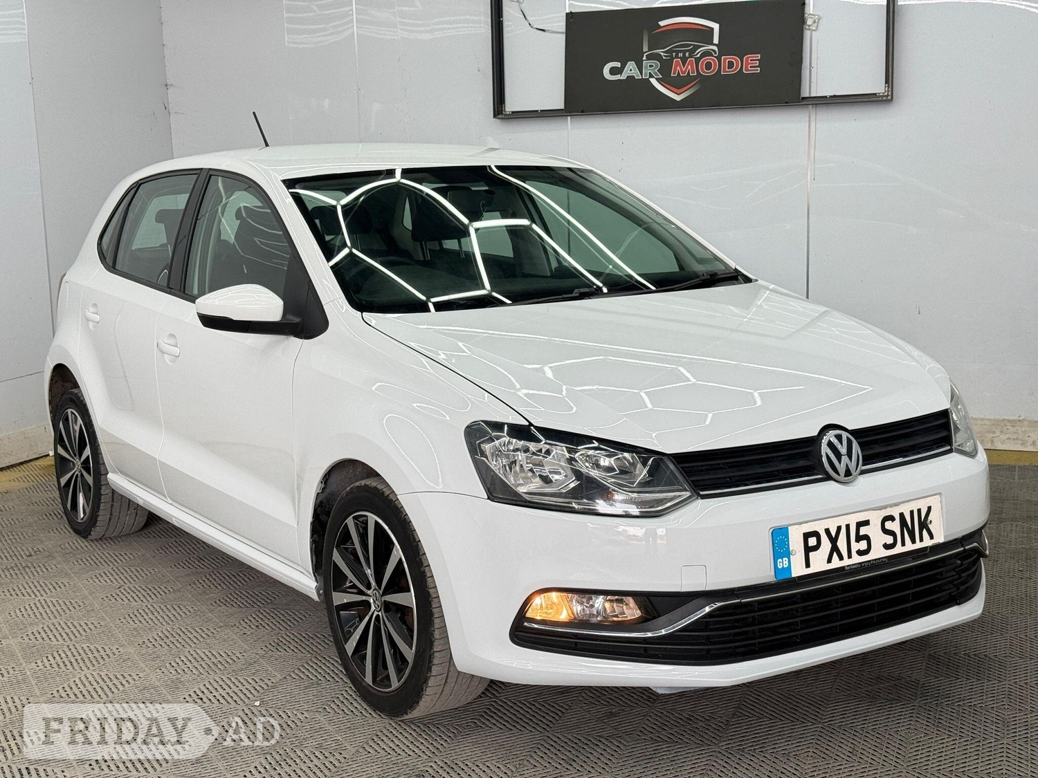 Volkswagen Polo 2015 in Hillingdon