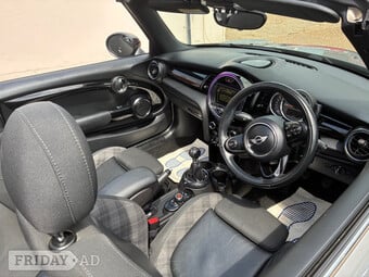 Mini Convertible 2017