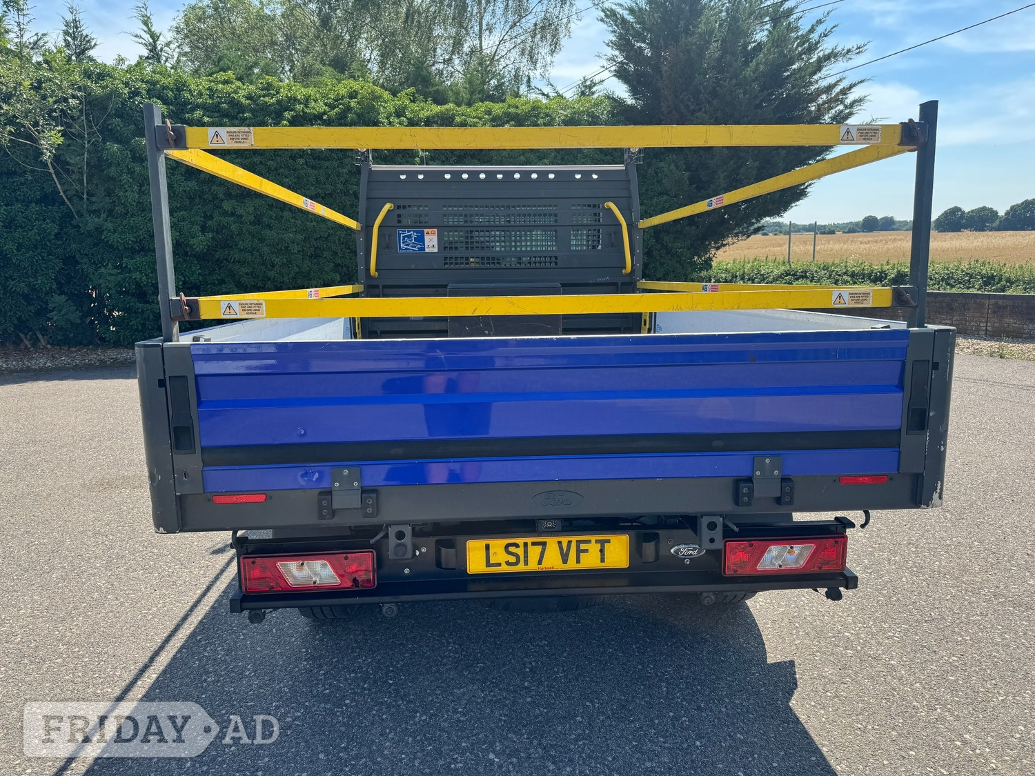 Ford Transit Dropside 2017 - Vans & Commercial Vehicles
