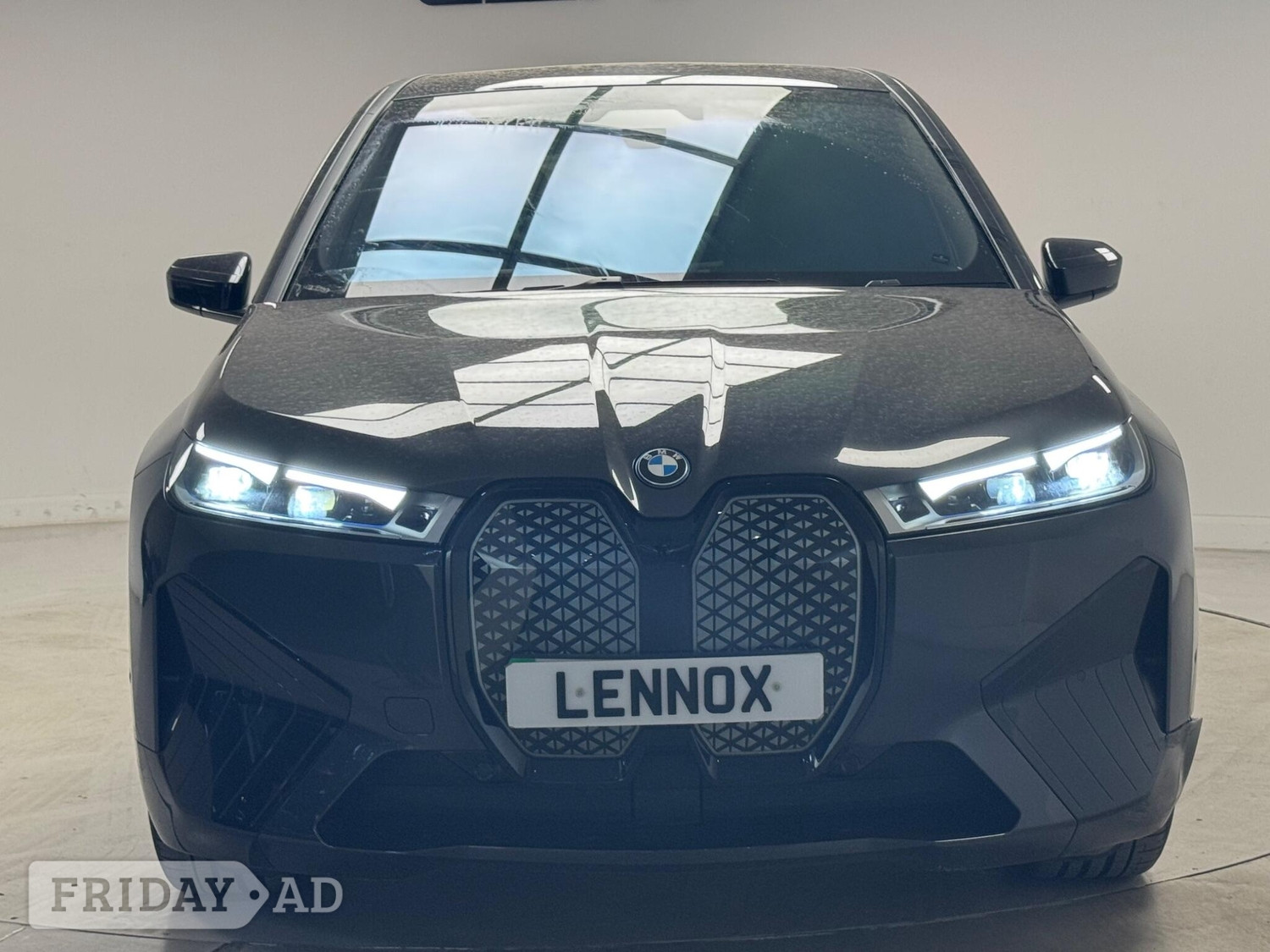 BMW iX Brent