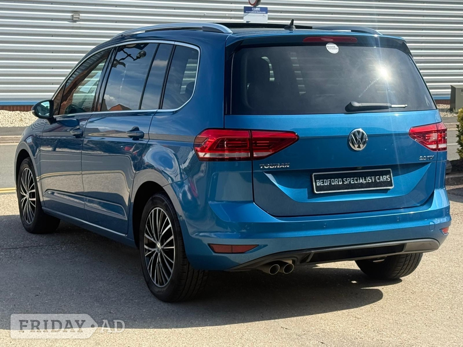 [ berth ]Volkswagen Touran