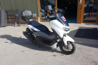Yamaha NMAX 2023