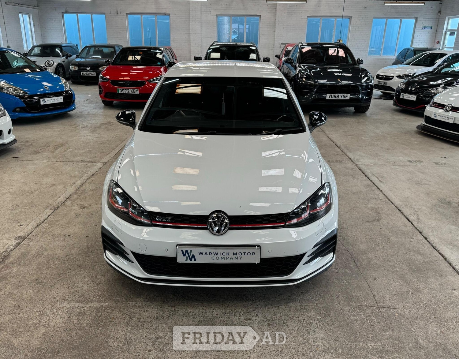 Volkswagen Golf 2017 - Cars in Warwick