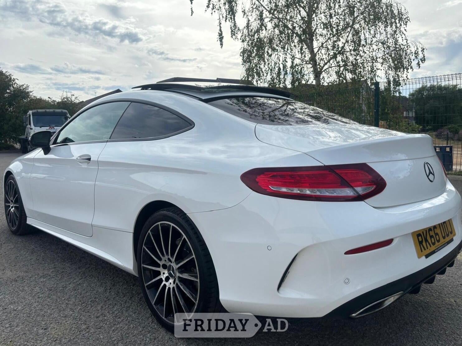 Mercedes-Benz C Class 2016 - Cars in Leicester