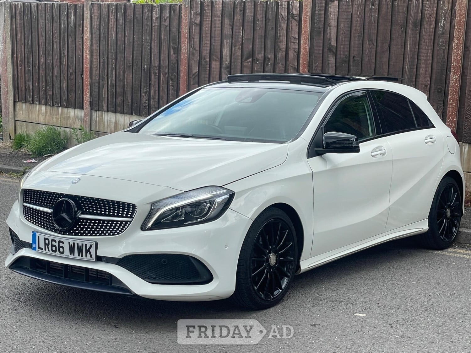 [ berth ]Mercedes-Benz A Class