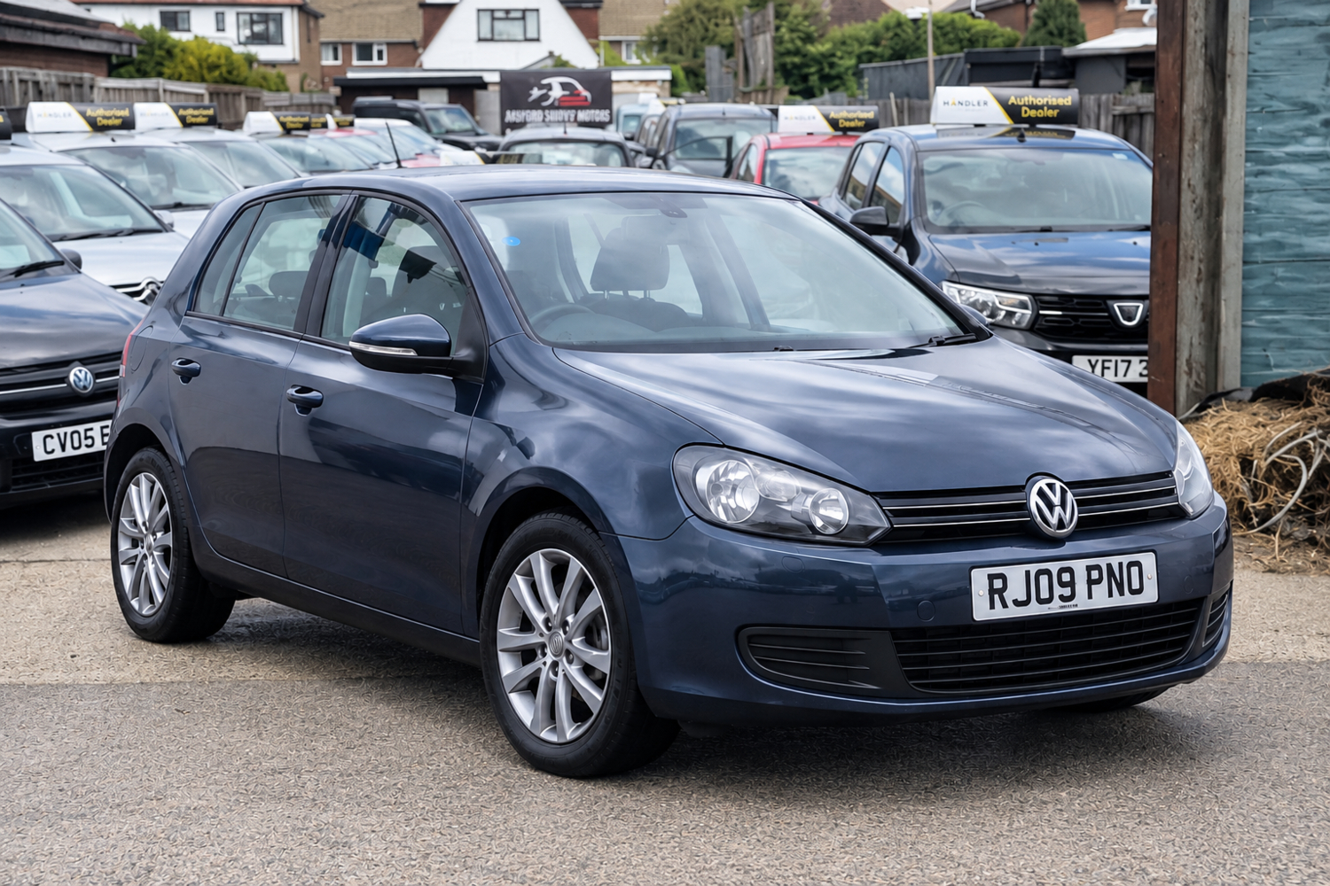Volkswagen Golf 2009 in Ashford