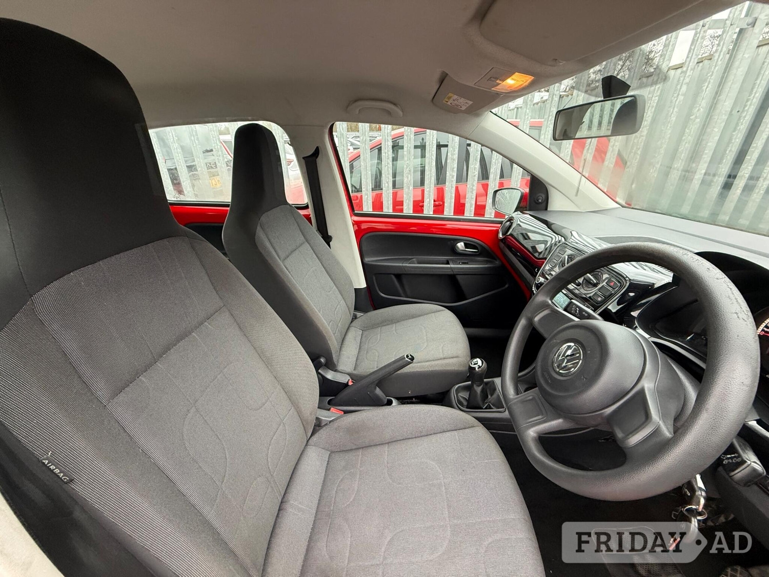 [ berth ]Volkswagen Up
