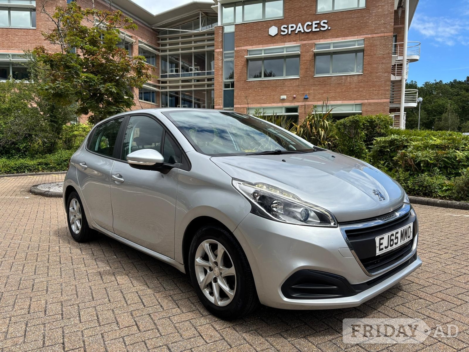 Peugeot 208 2016 in Fareham