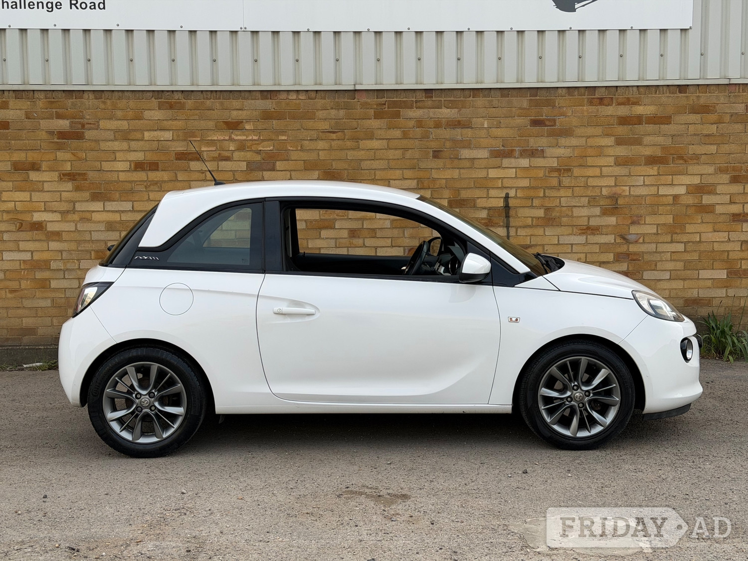 Vauxhall Adam 2016 - Cars in Ashford