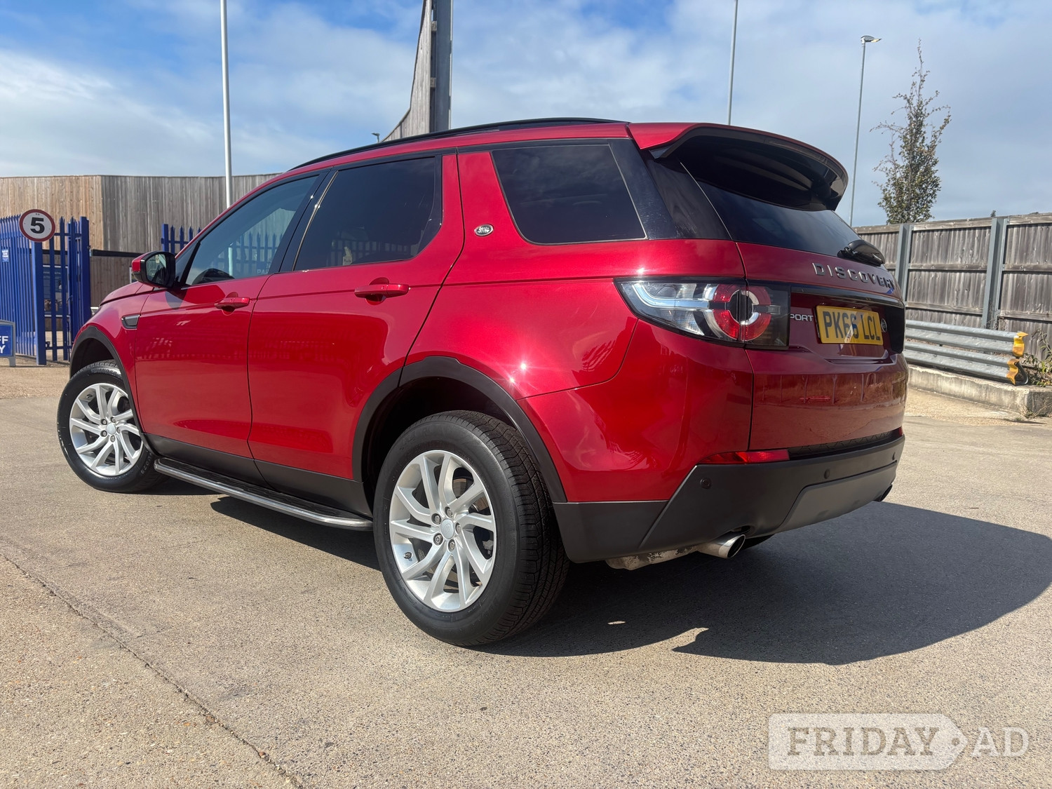 Land Rover Discovery Sport 2016 - Cars