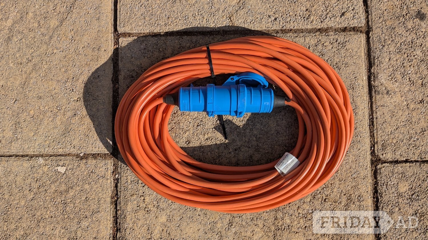 25m Mains electric hook-up cable in Cheltenham