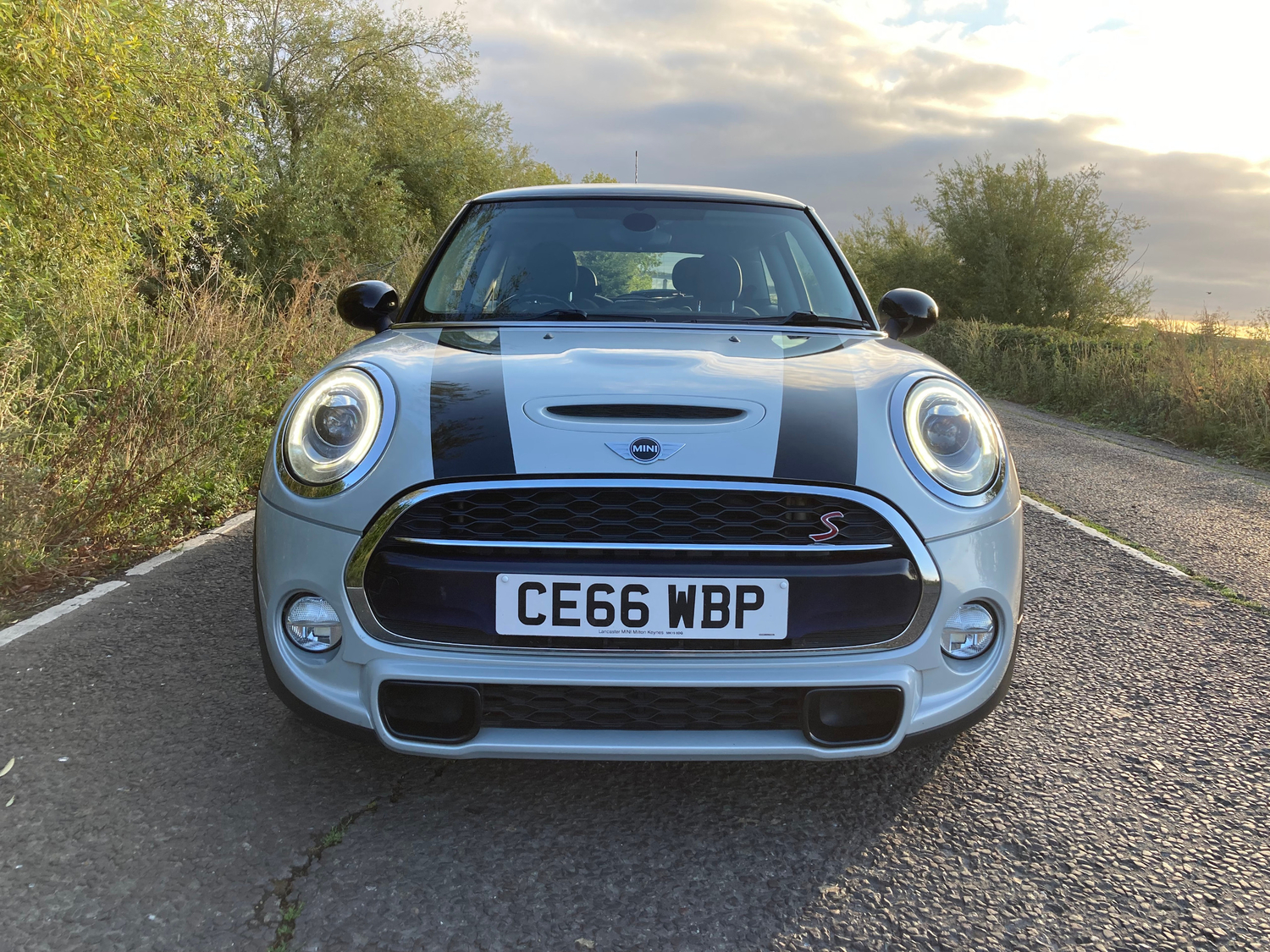 Mini Hatch 2016 - Cars in Sittingbourne