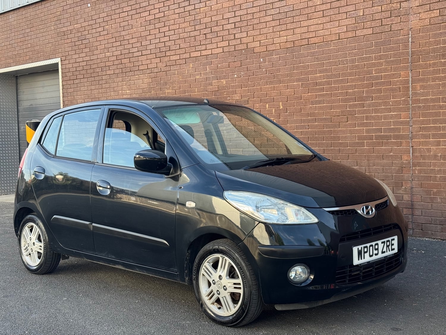 Hyundai i10 2009 - Cars