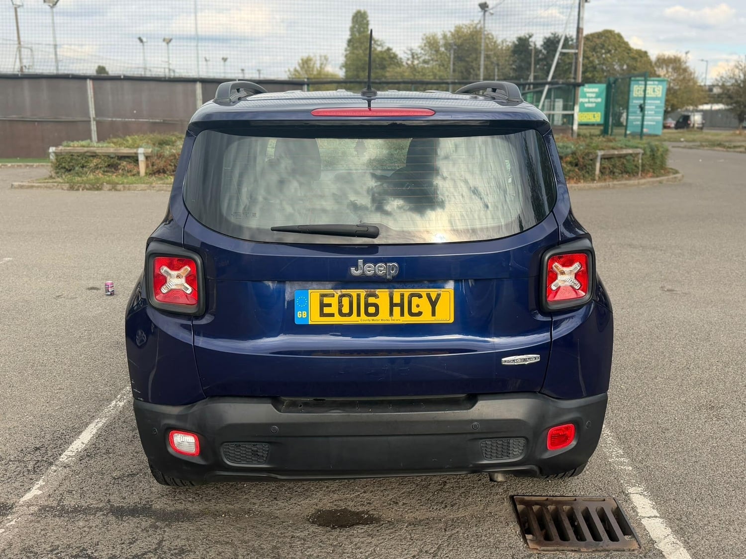 Jeep Renegade 2016 - Cars
