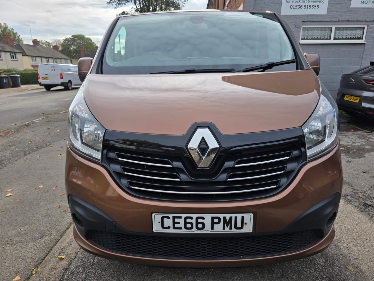 Renault Trafic 2016 - Vans & Commercial Vehicles