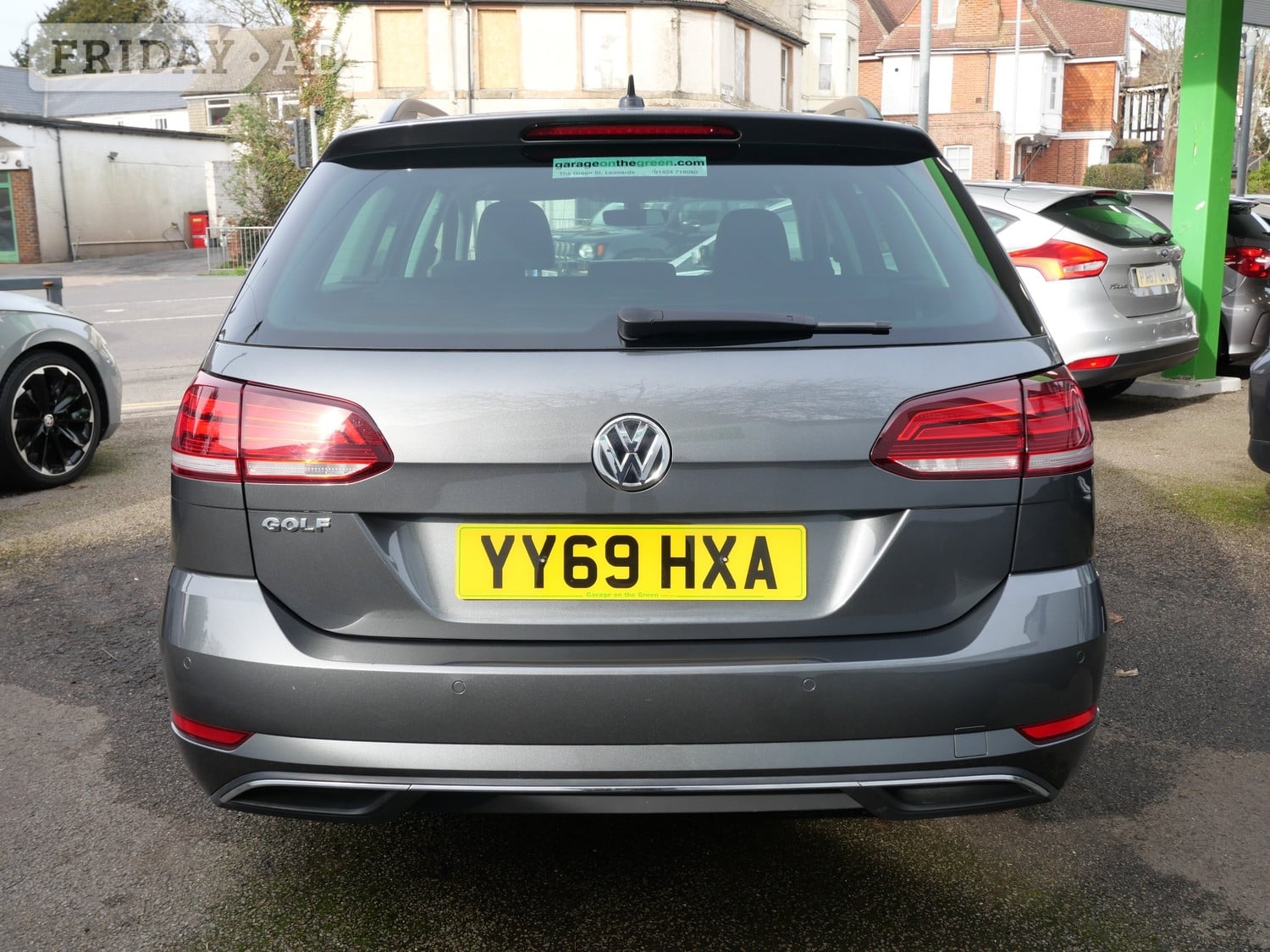 Volkswagen Golf 2019 - Cars