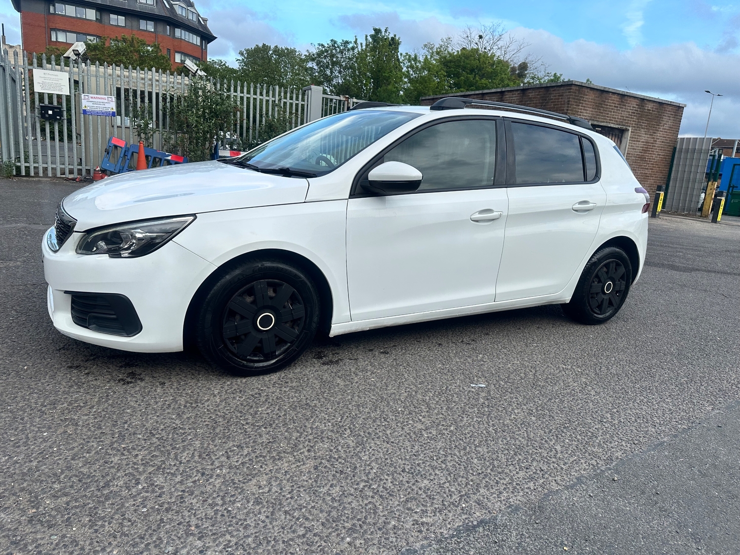 Peugeot 308 Slough