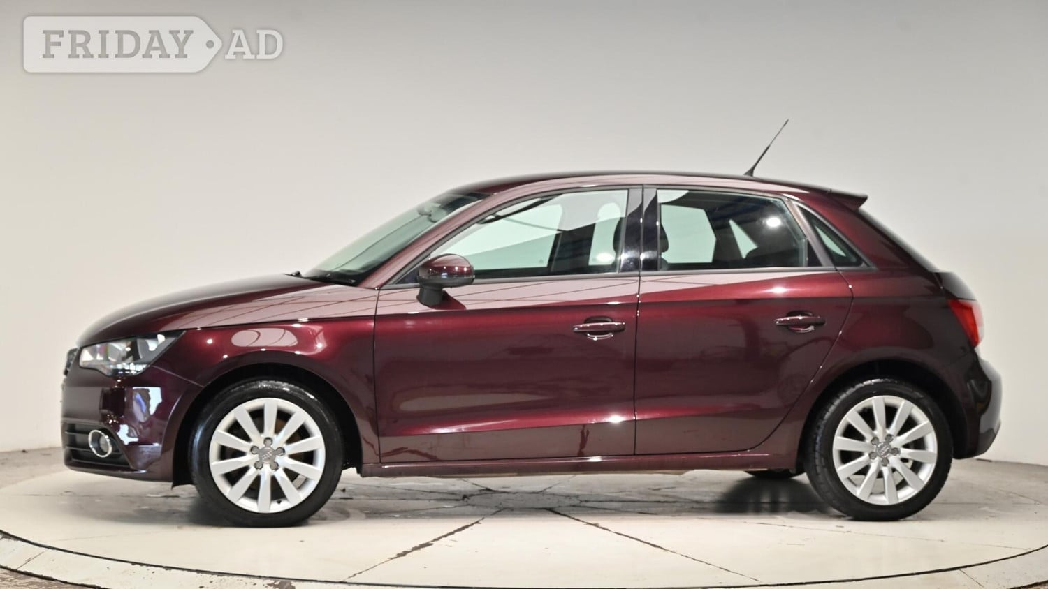[ berth ]Audi A1