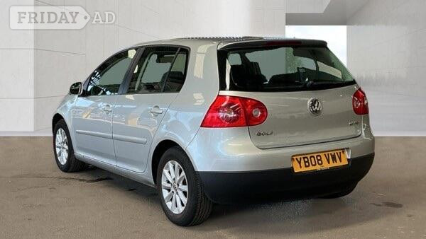 [ berth ]Volkswagen Golf