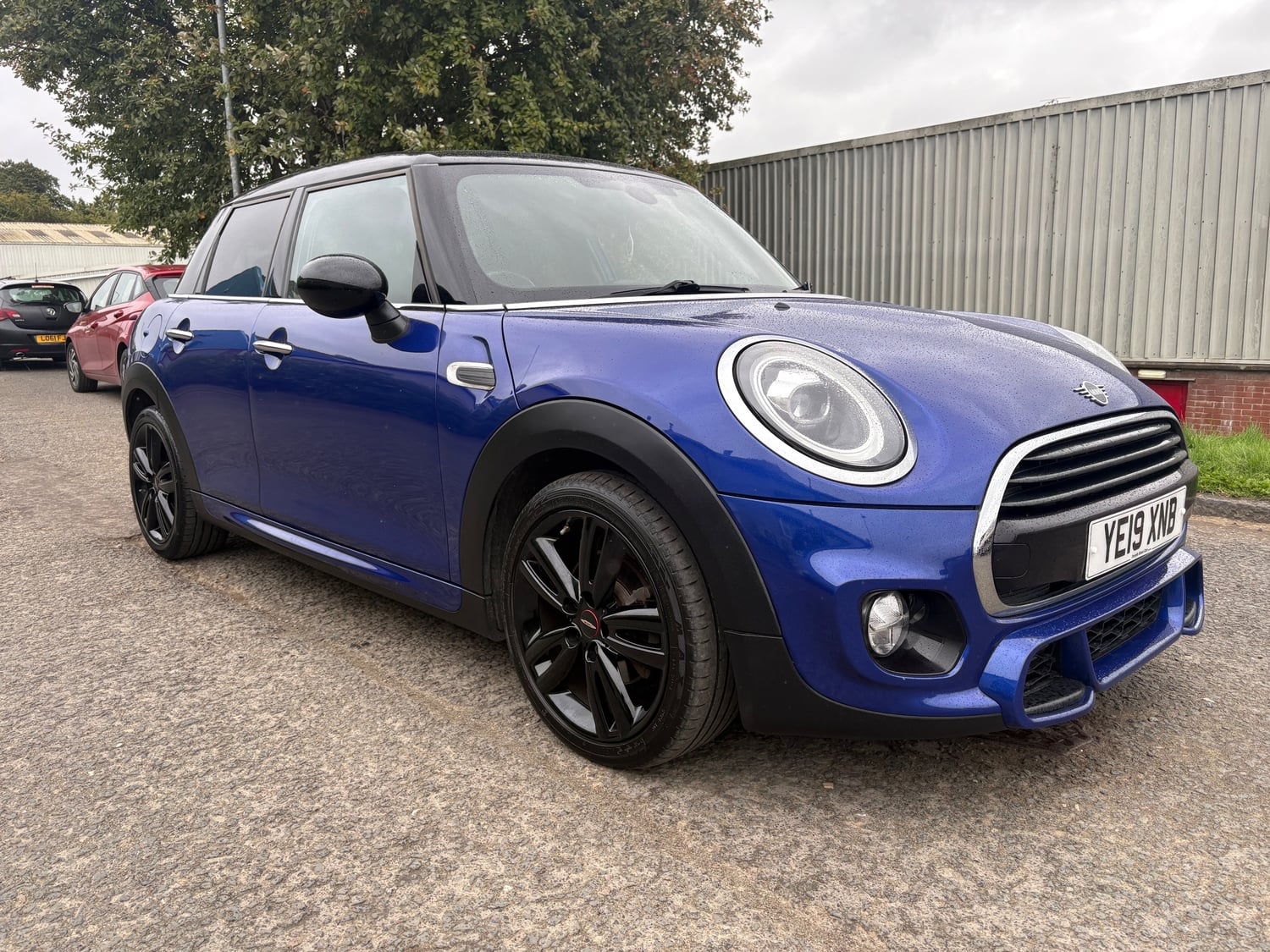 Mini Hatch 2019 in Airdrie