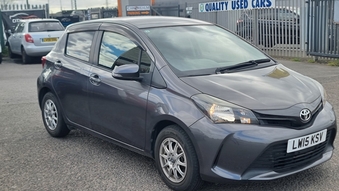 Toyota Yaris 2015